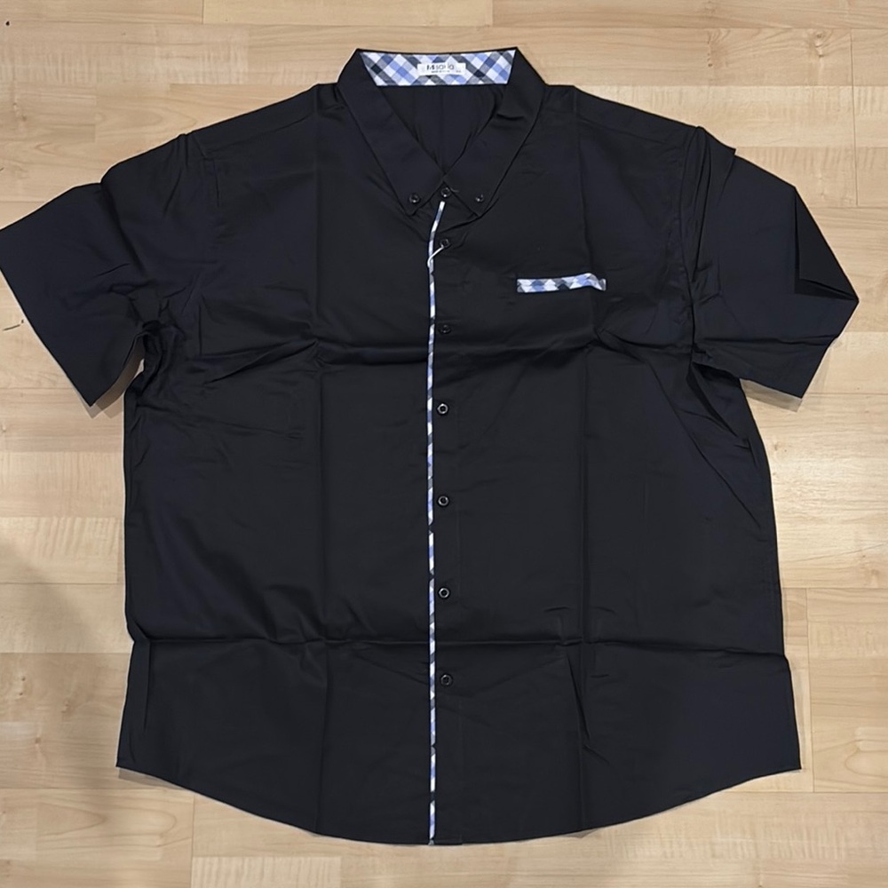 Black Casual Button Down Shirt with Structured Design
